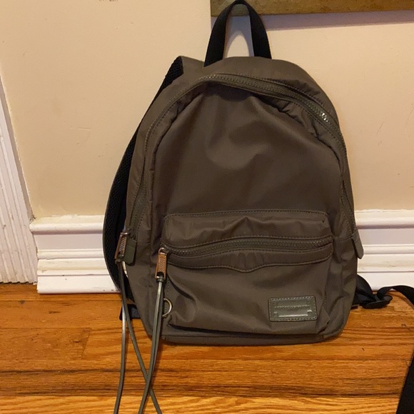 Backpack - Picture 2 of 6